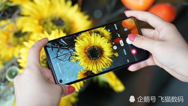 vivoiqoo手机怎么样_样手机怎样把通话记录全部删除_样手机屏幕字大点