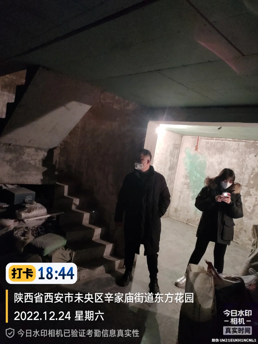 苹果手机玩游戏充电不进电-苹果手机充不上电？用户抓狂：关键时刻掉链子，到底是为啥