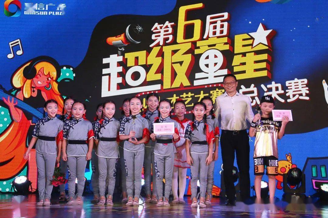 暗巷闪光_暗巷闪光_暗巷闪光