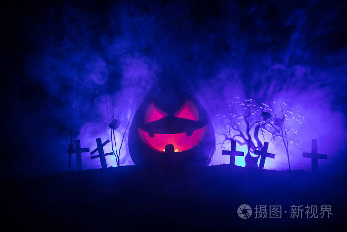 逃出鬼屋，挑战恐怖统治