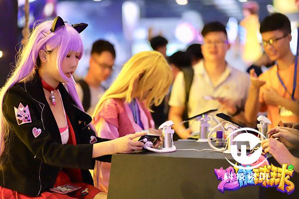女生游戏多人手机游戏-女生玩转多人手机游戏，乐趣不断