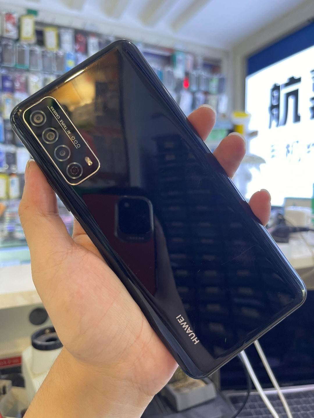 二手手机打游戏哪个好多少钱_适合打游戏的华为二手手机_华为二手适合打手机游戏吗