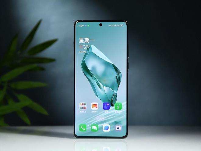 荣事达app_荣事达手机游戏女生_荣事达手机怎么样